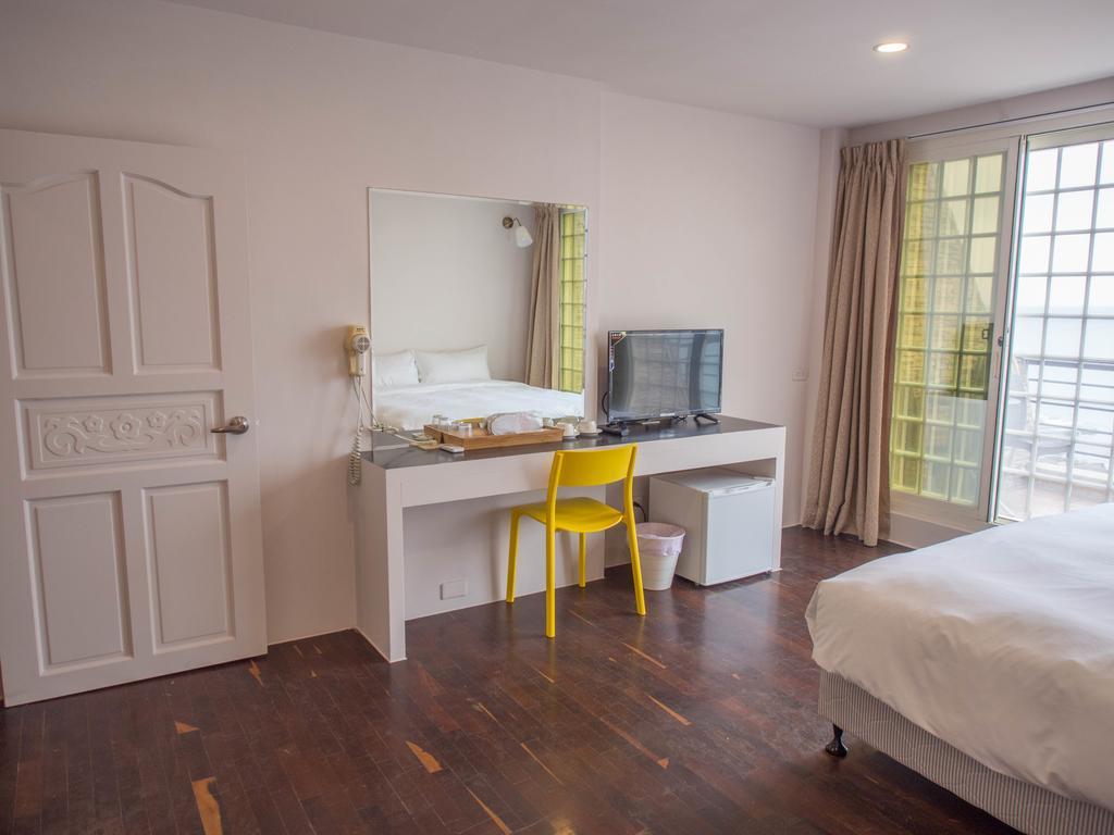 Summer Aura B&B Shanjiao الغرفة الصورة