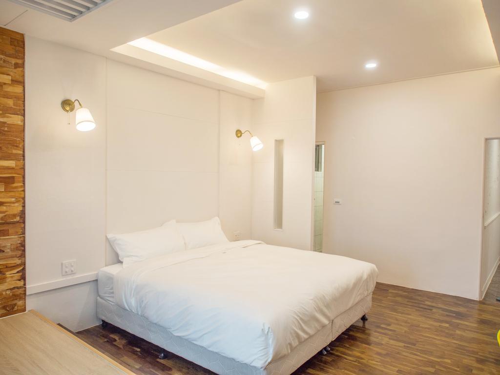 Summer Aura B&B Shanjiao الغرفة الصورة